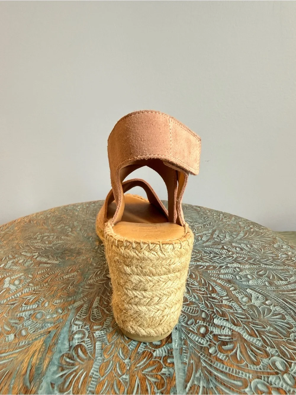 NWT! Jutelia pale pink suede wedge heel espadrilles size 39